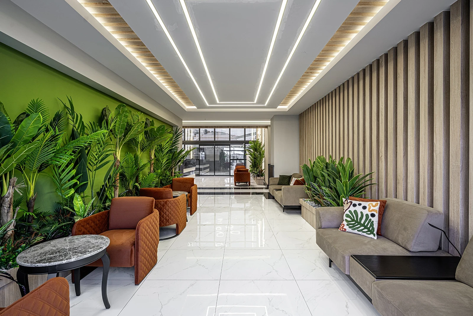 gerçekten denize sıfır olması ve sahili